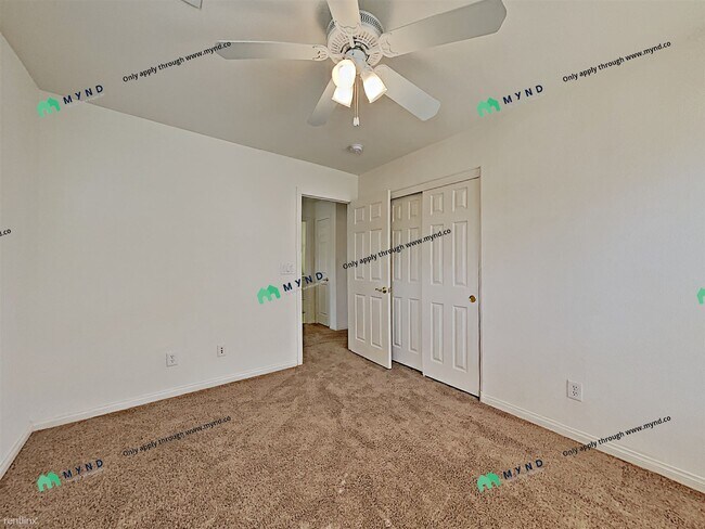 Building Photo - 3 br, 3 bath House - 916 Purdy Lodge St