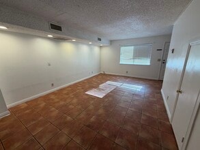 Building Photo - 6021 Vegas Dr