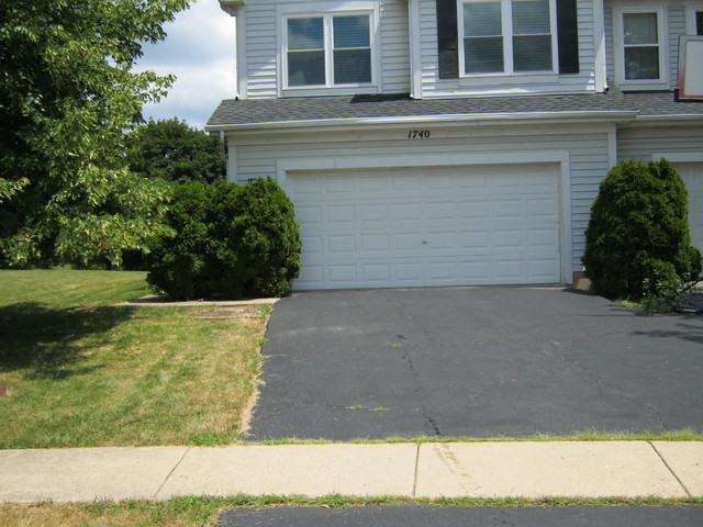 Primary Photo - 1740 Leeds Ct