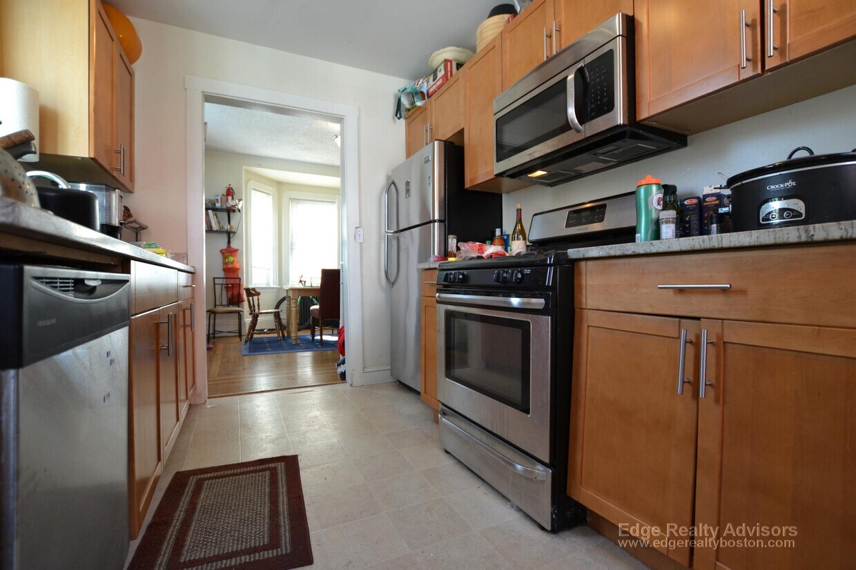 3 Murdock Ter, Boston, MA 02135 House Rental in Boston, MA