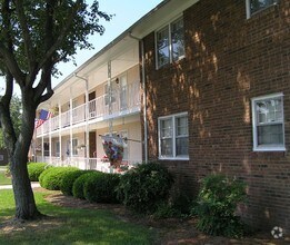 Foto principal - Briarcliff Apartments