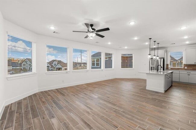 Building Photo - 1436 Shaded Rock Dr