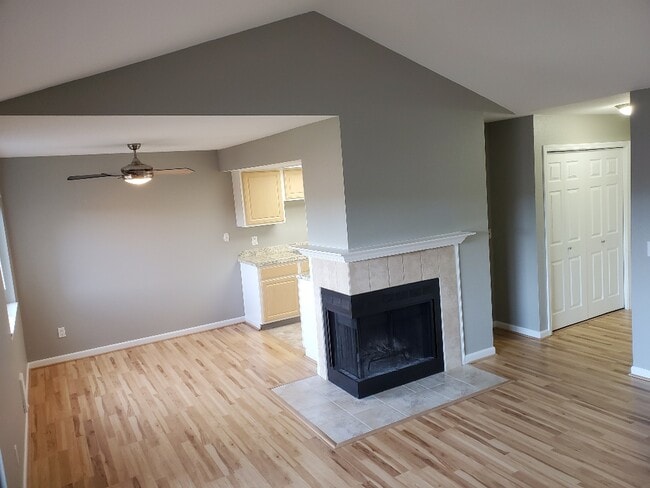 Photo - 9420 SW 146th Terrace (Beaverton, OR) Townhome