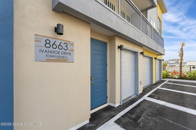 Foto del edificio - 8663 Ivanhoe Dr