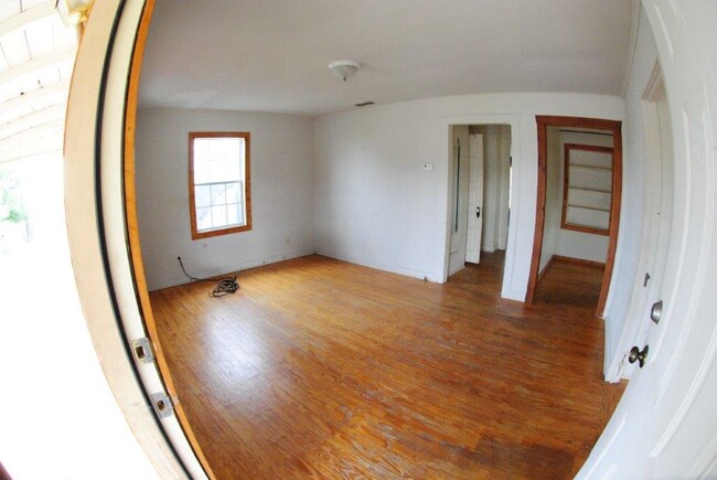 Building Photo - 3080 US-90