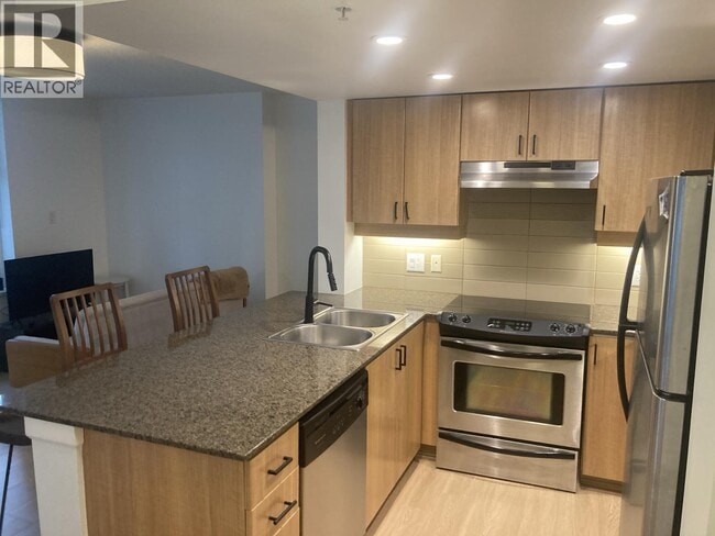 Building Photo - 9262 University Crescent