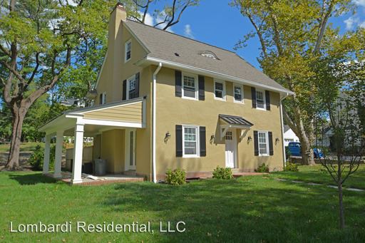 Primary Photo - 690 Glenmary Rd