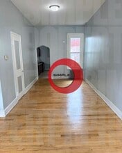 Building Photo - 1048 Chestnut St