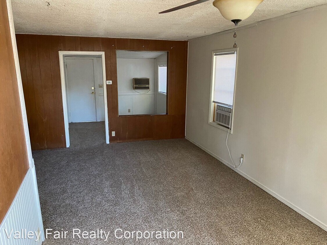 Building Photo - 1 br, 1 bath House - 711 Ellis Way