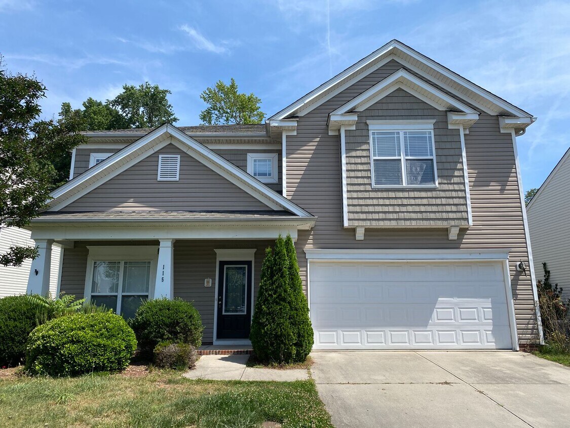 Primary Photo - 115 N Field Dr