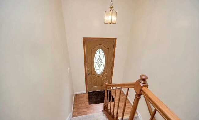 foyer - 10705 Cobblestone Dr