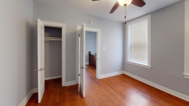 Foto del edificio - 1225 Sidney St - 1225A