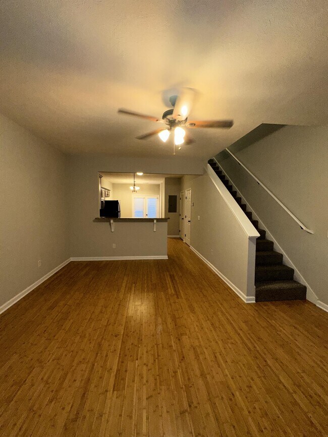 Foto del edificio - 1128 Ransom Way