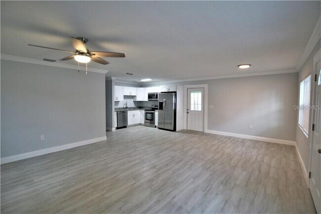 Foto del edificio - 3207 W Cherokee Ave