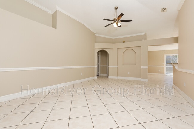 Building Photo - 361 Corsica Ct
