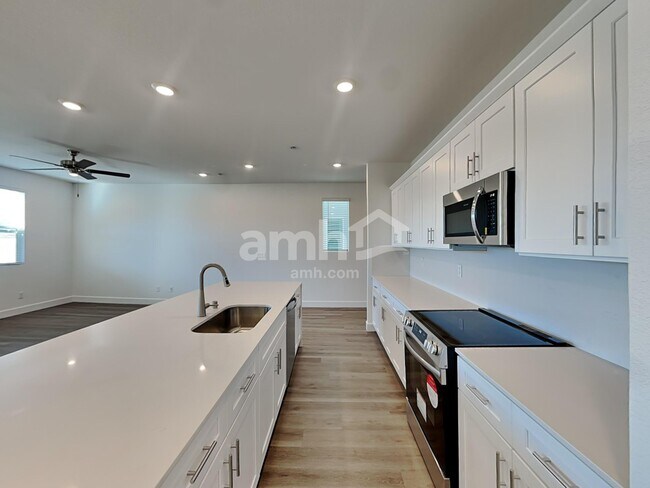 Building Photo - 10439 Bar Hbr St