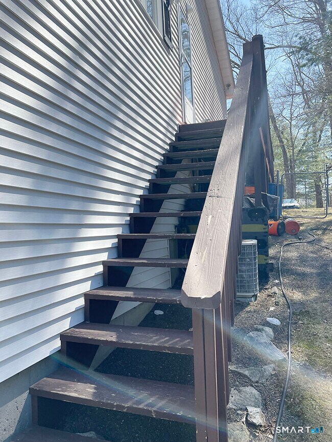 Foto del edificio - 121 S Main St