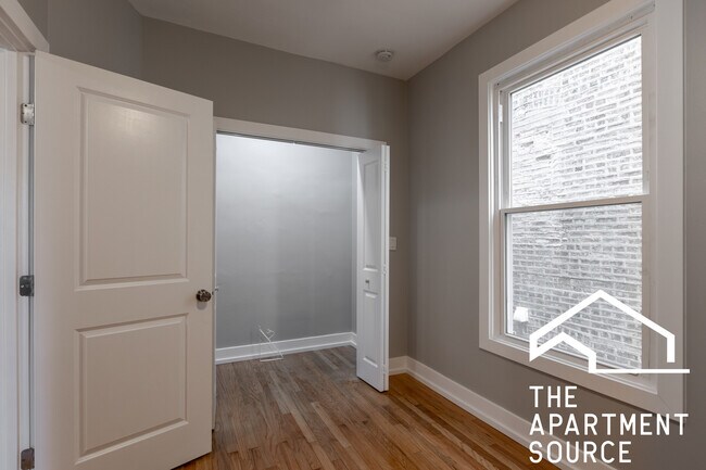 Foto del edificio - 3927 N Whipple St