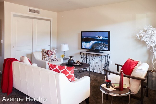 Foto del edificio - 2 br, 1 bath Apartment - 90 Second Street