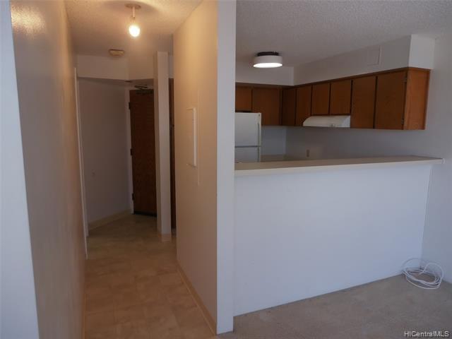 Building Photo - 930 Kaheka St