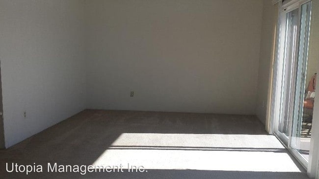 Building Photo - 7700 Parkway Dr