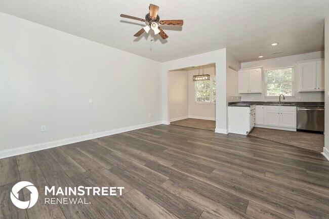 Foto del edificio - 7207 Remagen Ln