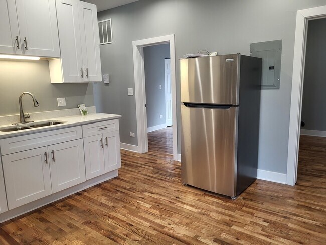 Foto del edificio - 6100 S Rockwell St S