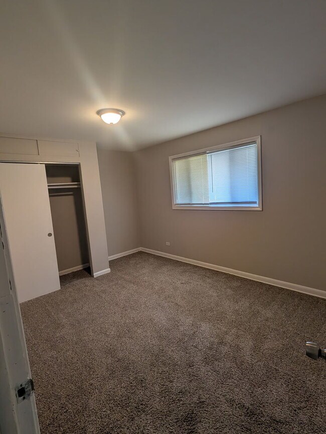 Foto del edificio - 14610 Blackstone Ave