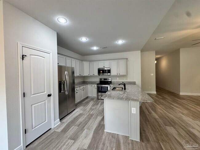 Foto del edificio - 5723 Maggie Rose Cir