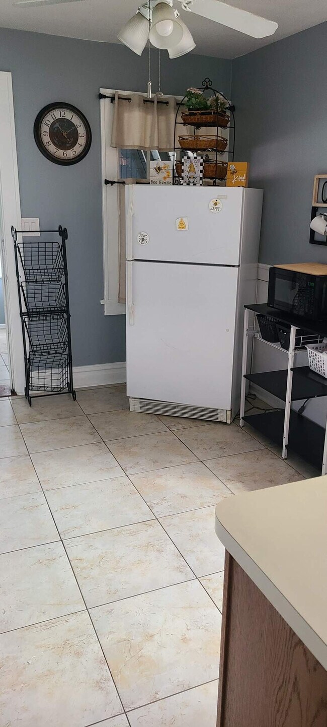 5217 S Major Ave, Chicago, IL 60638 House Rental in Chicago, IL