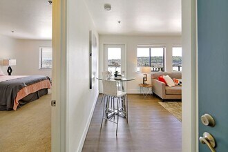 Interior Photo - The Hudson
