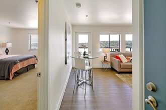 Interior Photo - The Hudson