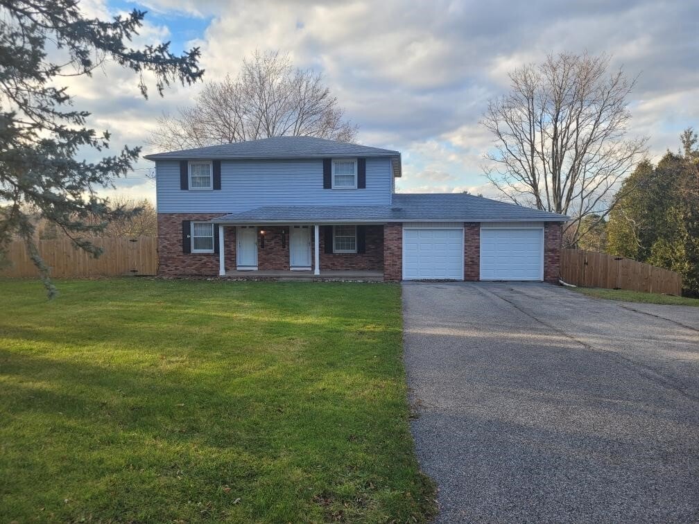 Foto principal - 5835 W Henrietta Rd