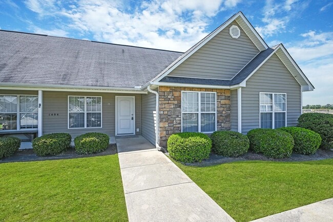 Foto del edificio - Allen Ridge Townhomes
