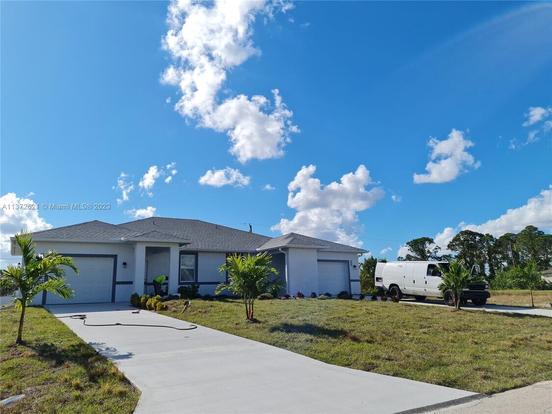 122 Jenna Ave S, Lehigh Acres, FL 33973 House Rental in Lehigh Acres