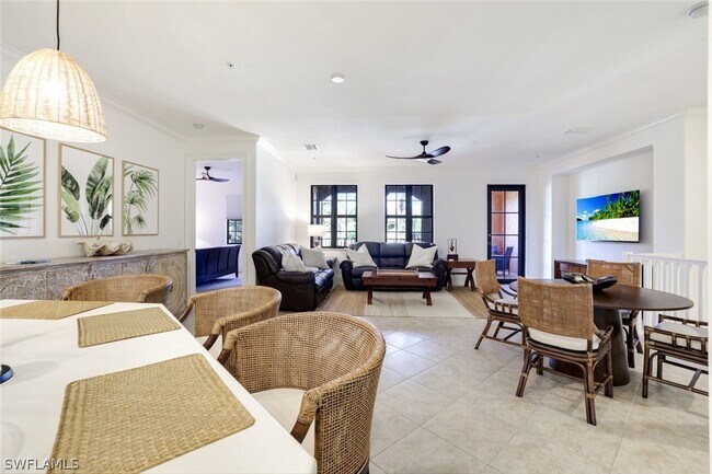 Building Photo - 9072 Rialto St