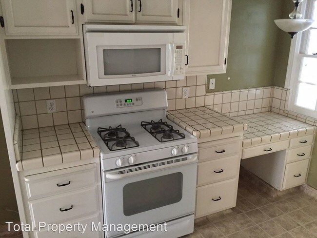 Foto del edificio - 3 br, 2.5 bath House - 601 S. Linda Vista St.