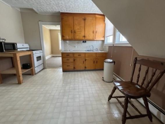 Building Photo - 205 Franklin St