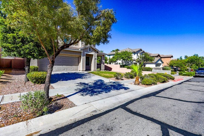 Foto del edificio - 3 Bed and Loft Summerlin Beauty
