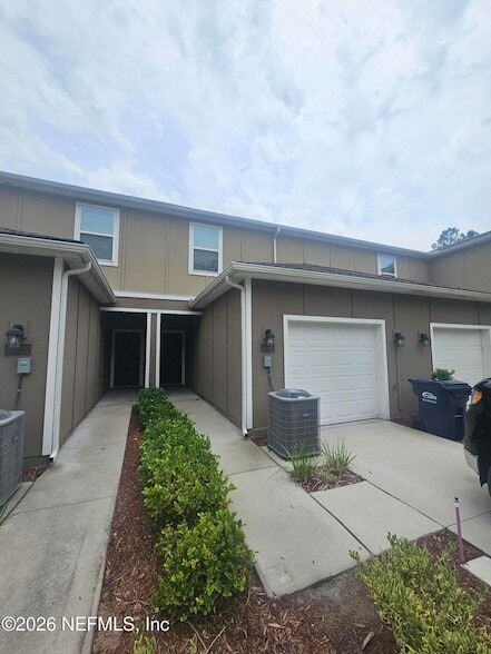 Building Photo - 86640 Shortline Cir