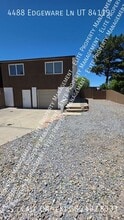 Building Photo - 4488 Edgeware Ln
