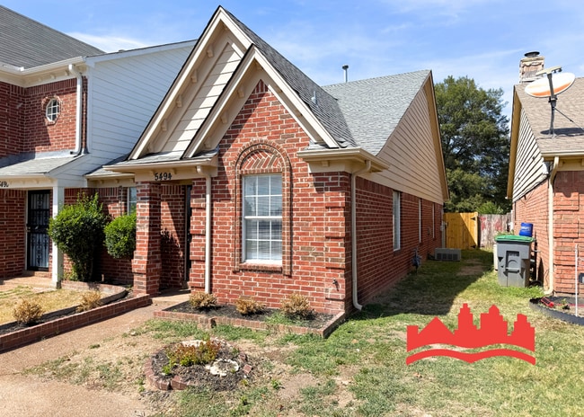 Building Photo - Welcome to 5495 Emerald Hills Dr!