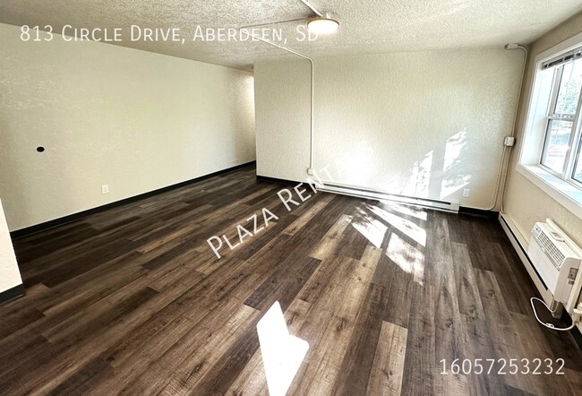 Foto del edificio - 1007 N 2nd St