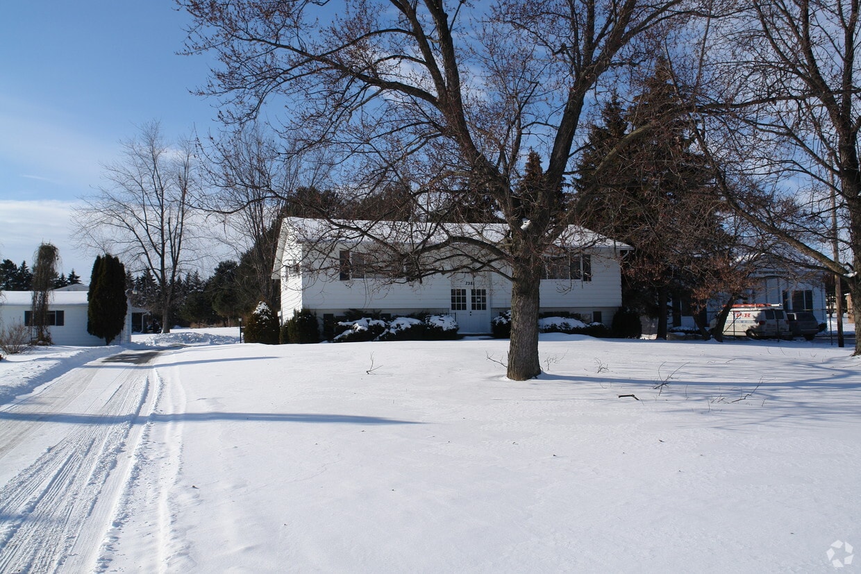 7381 N Genesee Rd, Mount Morris, MI 48458 Apartments in Mount Morris