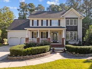 Building Photo - 2406 Flints Pond Cir