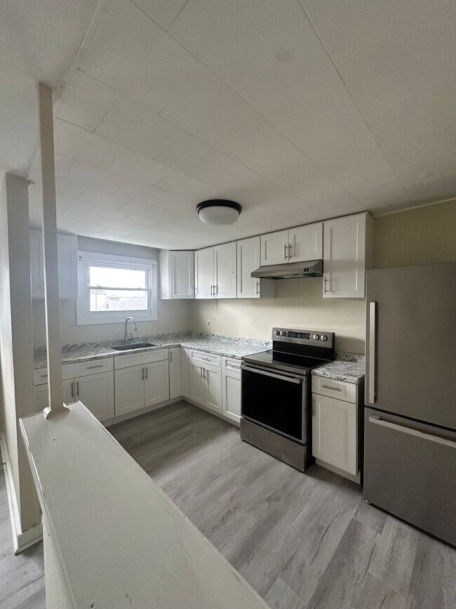 Foto del edificio - 1326-1330 N Washington Street