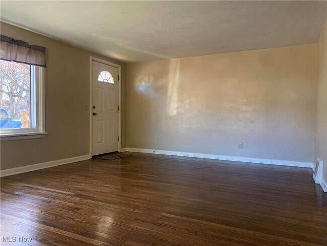 Foto del edificio - 1231 Sippo Ave SW