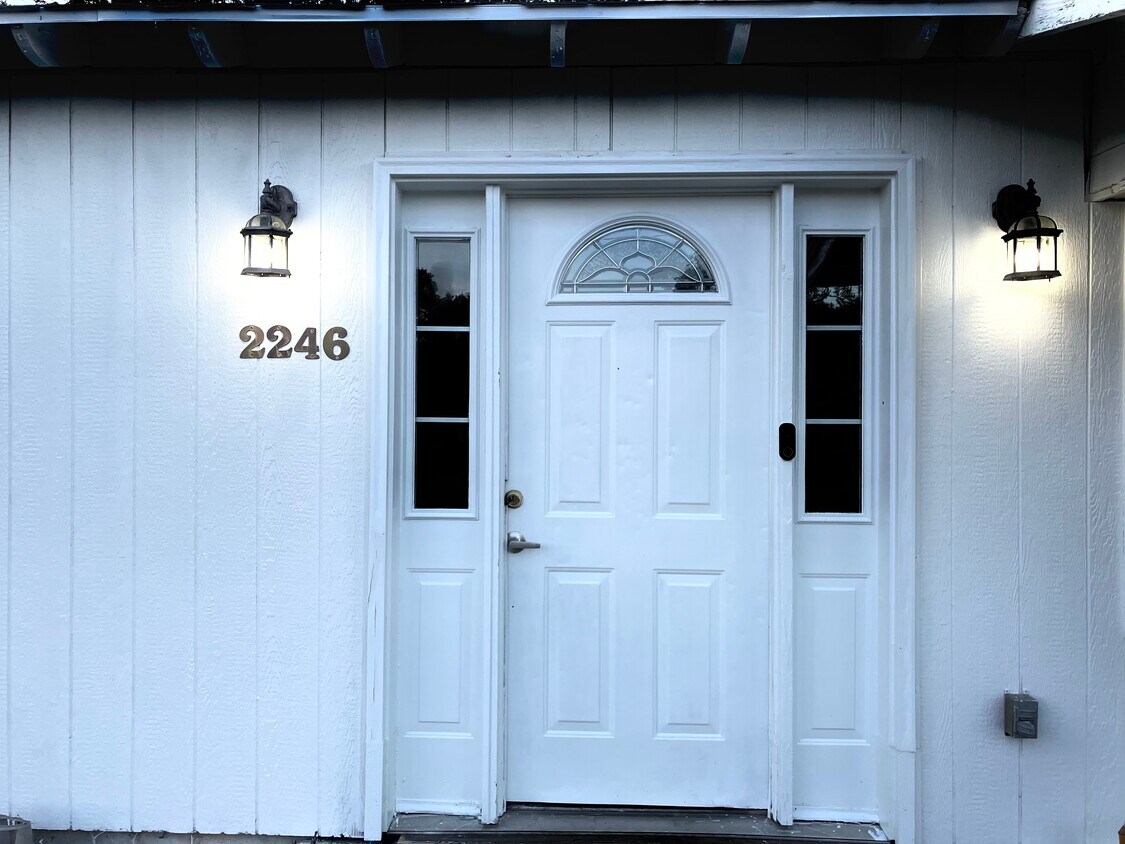 Primary Photo - 2246 2nd St