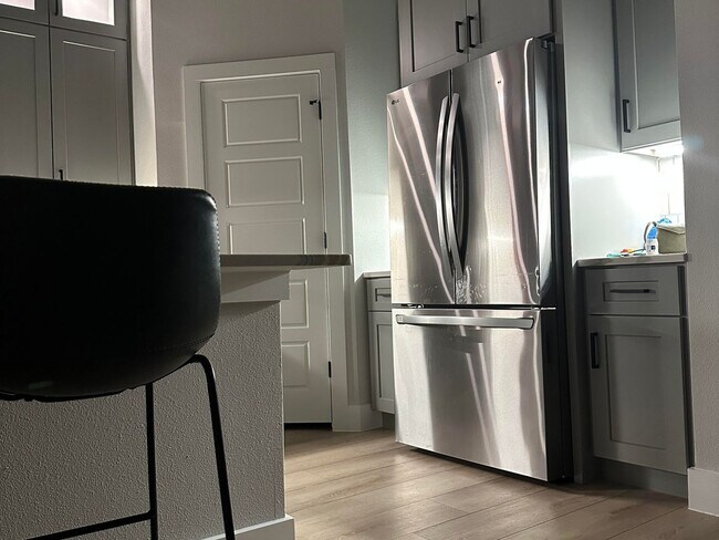 Building Photo - 4 Bedroom 3 Bathroom 2,800sqft NEW CONSTRU...