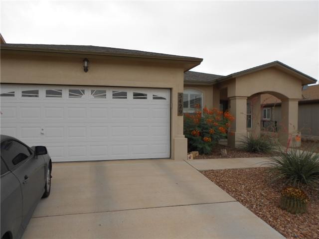 Primary Photo - 5429 Francisco Roque Dr